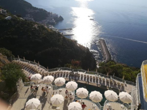 Гостиница Grand Hotel Excelsior  Амальфи